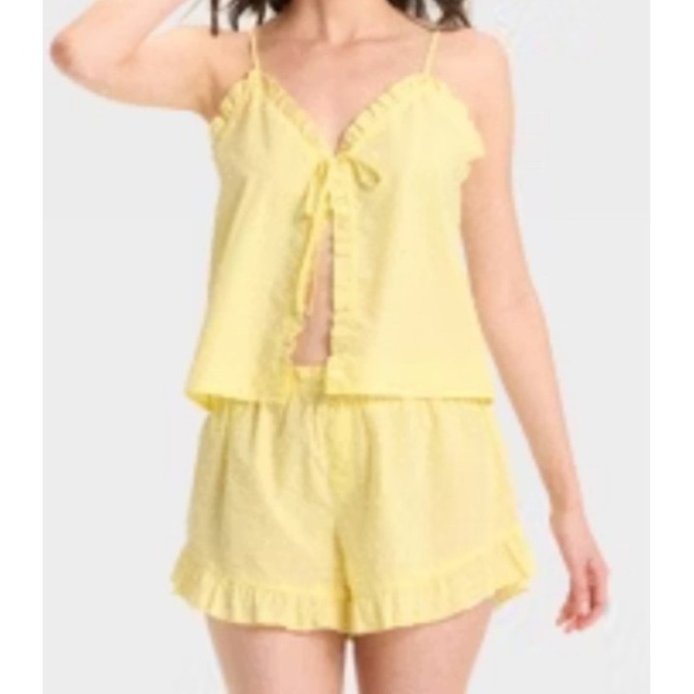 Colsie Pajama Set Poplin Swiss Dot Tie Front Top Shorts Yellow Size XL